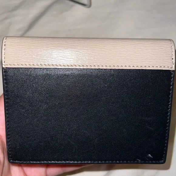 CELINE EUC WALLET💕Always Authentic!!(SNAP HAS BEEN REPAIRED) display picture 1